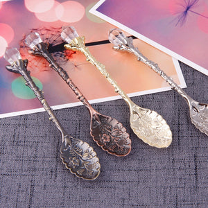 1Pc Crystal Head Pattern Vintage Tea Spoon Coffee Scoops Multi-Color Carved Design Festival Party Spoon Scoops #251445